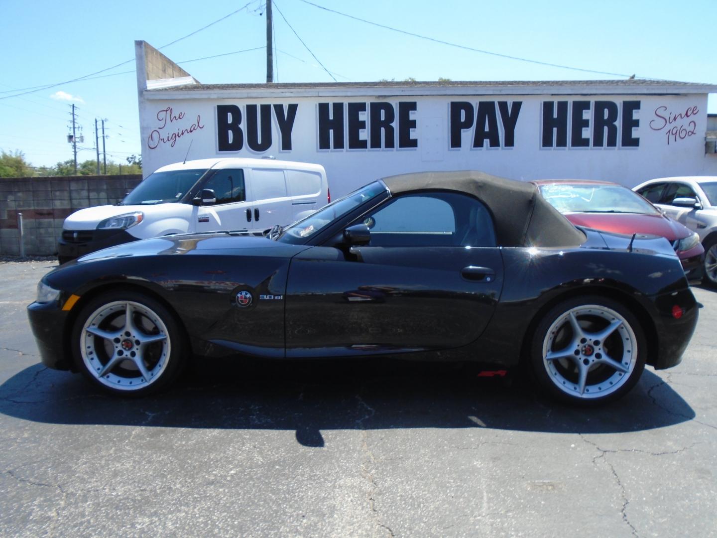 2006 BMW Z4 (4USBU53546L) , located at 6112 N Florida Avenue, Tampa, FL, 33604, (888) 521-5131, 27.954929, -82.459534 - Photo#0